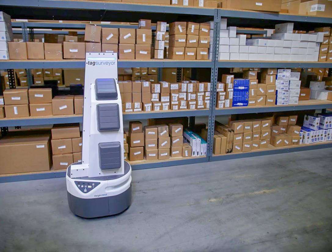 Rfid robot store